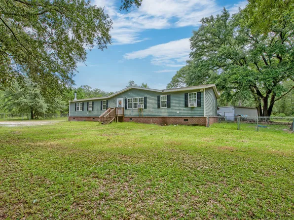3626 Lowcountry Hwy, Yemassee, SC 29945