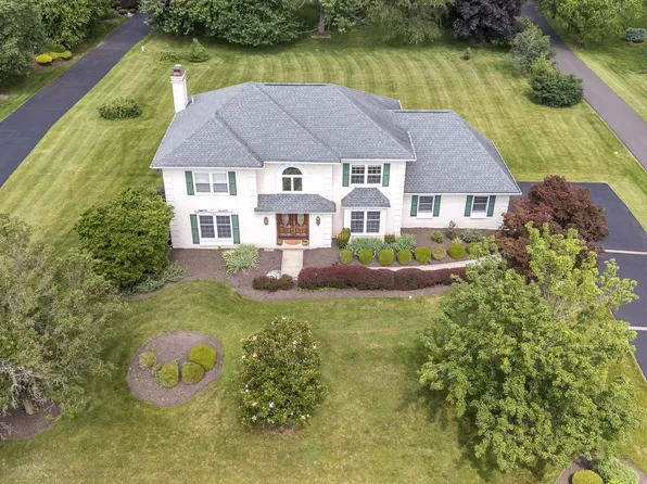 14 Winslow Way, Dresher, PA 19025