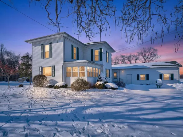 17748 Cherokee St, Harpster, OH 43323