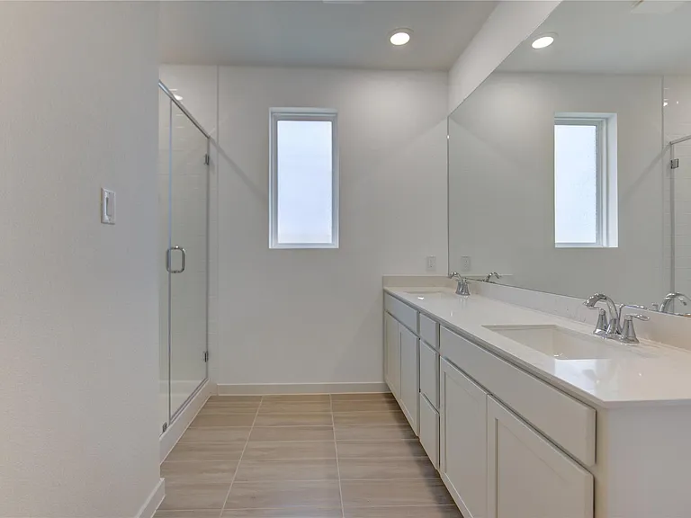 1047 Blue Stone Dr — Photo 42