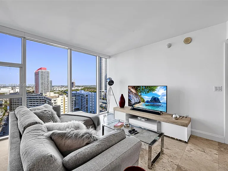 1830 S Ocean Dr #1707 — Photo 5