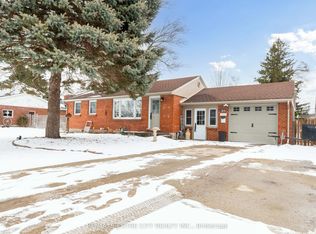 311 Adelaide St, Strathroy Caradoc, ON N7G 2V9