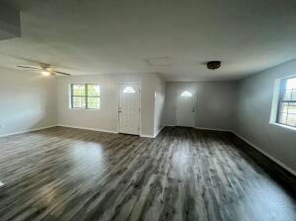 708 Shadow Dr, Russellville, AR 72802