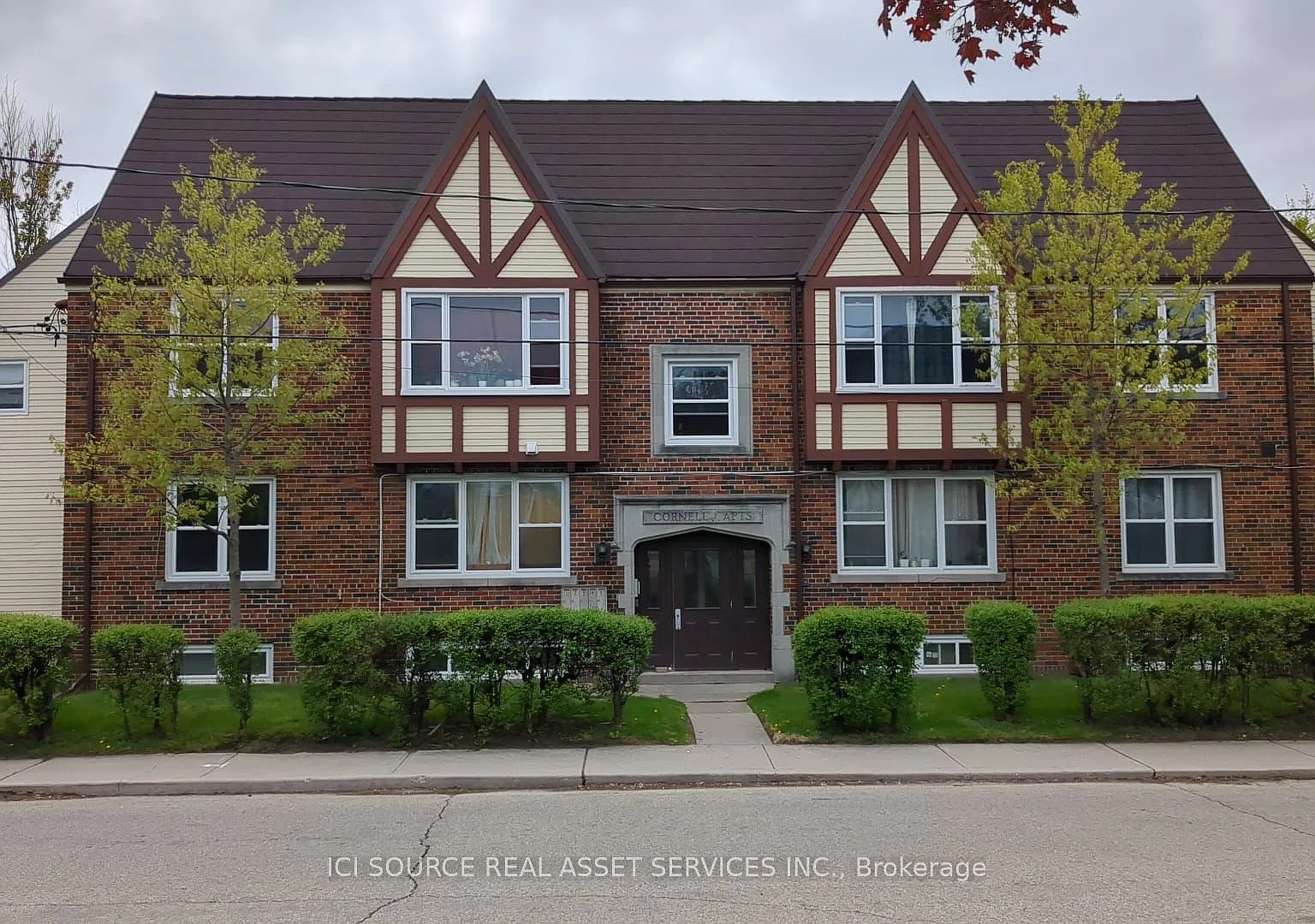 2 bed, $1,600 — Photo 1