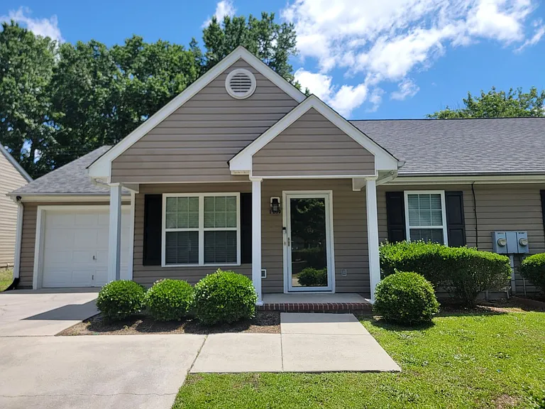 1209 Bison Way — Photo 1