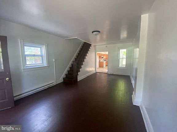 Living Room & Stairs 2_08252021