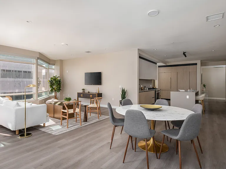 Arista Glendale — Photo 8