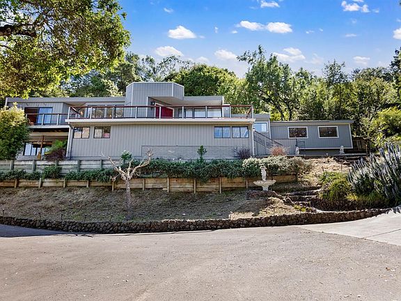 3rd image of 31 Manzanita Avenue