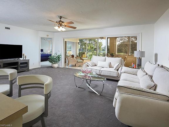 4th image of 26920 Wedgewood Dr APT 204