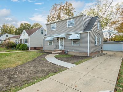 1854 E 300th St, Wickliffe, OH, 44092