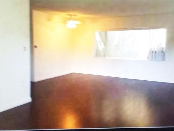 5th image of 2320 Glendale Blvd #30