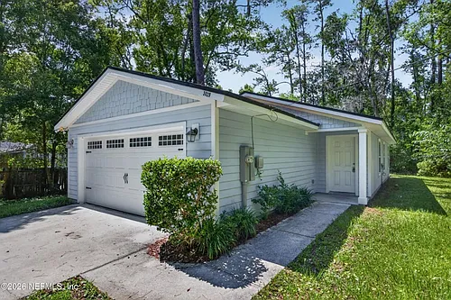 3029 Bessent Rd Photo 1