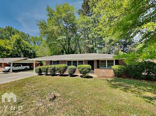 2731 Carriage Ln, Atlanta, GA 30349