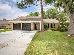 10619 Sagebluff Dr, Houston, TX 77089