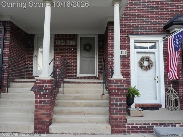 53197 Providence E, Utica, MI 48316