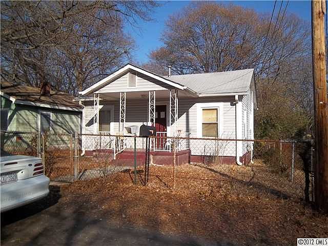 2nd image of 418 Scruggs St