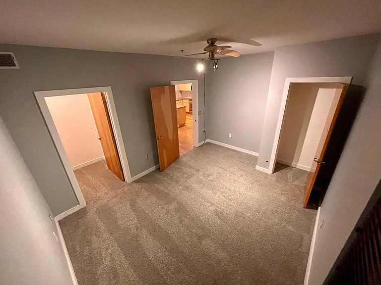 1803 Broadway #502 — Photo 26