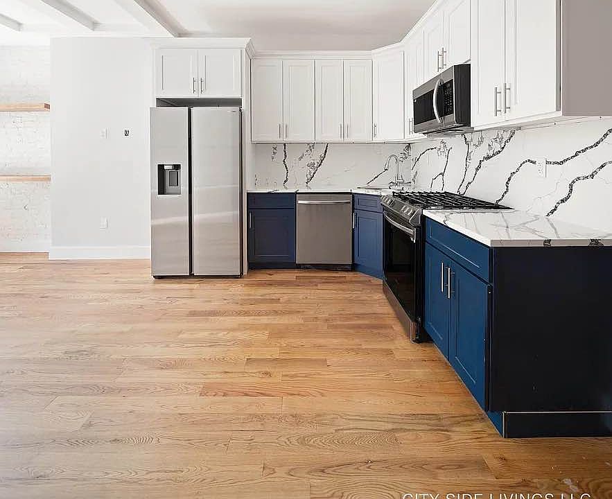 1st image of 555 Chauncey St #2R