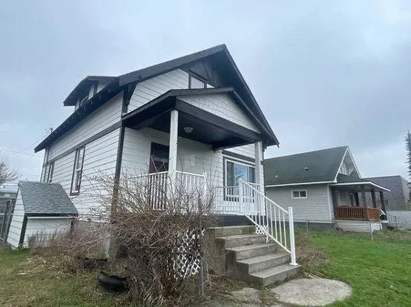 3918 N Maple St, Spokane, WA 99205