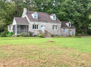 8121 Walnut Grove Rd, Mechanicsville, VA 23111