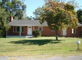 8145 Squrie Marshall Rd, Walkertown, NC 27052