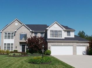 12299 Steeplechase Ln, Strongsville, OH 44149