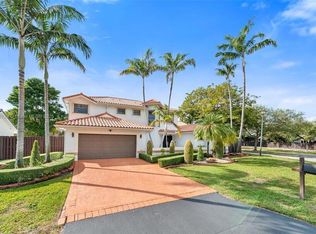 5424 SW 154th Pl, Miami, FL 33185