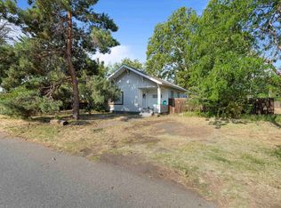 417 N Hartford St, Kennewick, WA 99336
