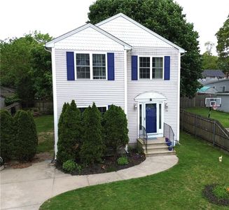 156 Coburn St, Warwick, RI, 02889