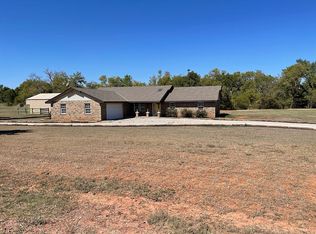 26231 E 870 Rd, Cashion, OK 73016