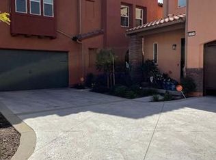 2327 Nicklaus St, Oxnard, CA 93036