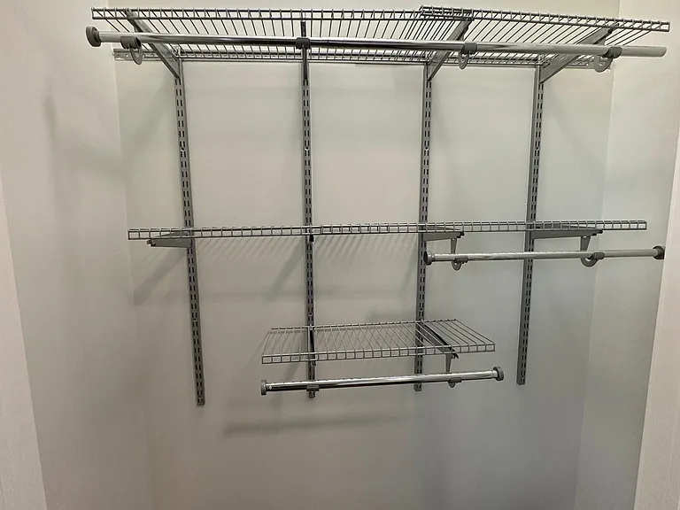 2440 W Iowa St #1F — Photo 10