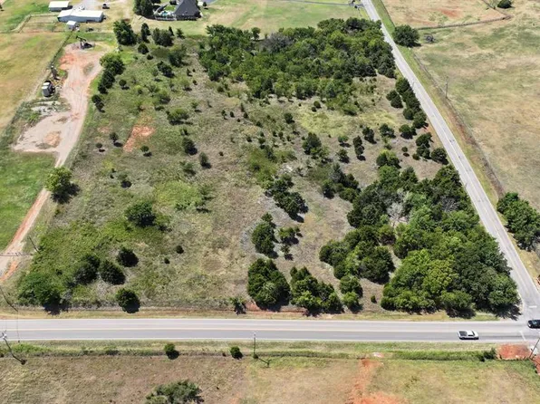 (undisclosed Address), Edmond, OK 73025