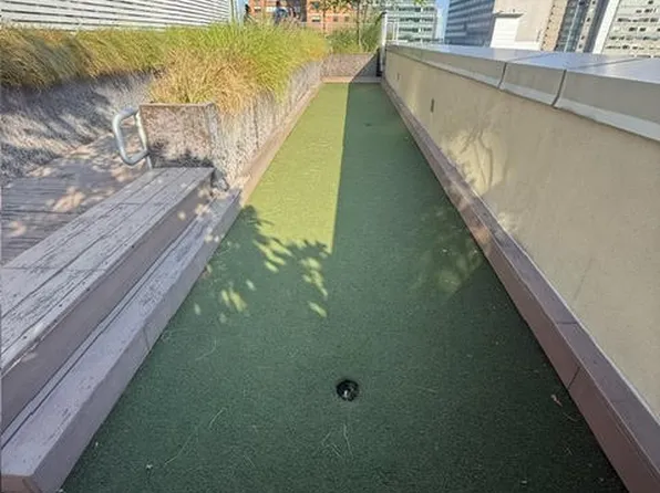 303 East 33rd Street image 29 of 32