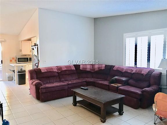 5th image of 1890 Venalynne St