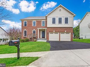 12108 Damson Dr, Gaithersburg, MD 20878