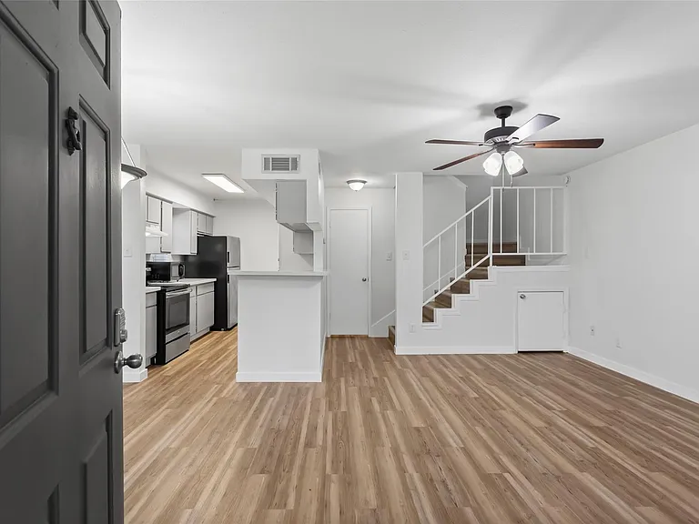 18800 Egret Bay Blvd #119 — Photo 4