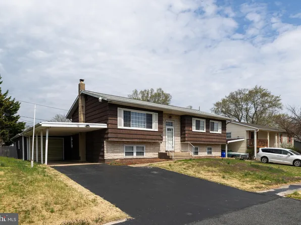 12 Alwyn Rd, Newark, DE 19713