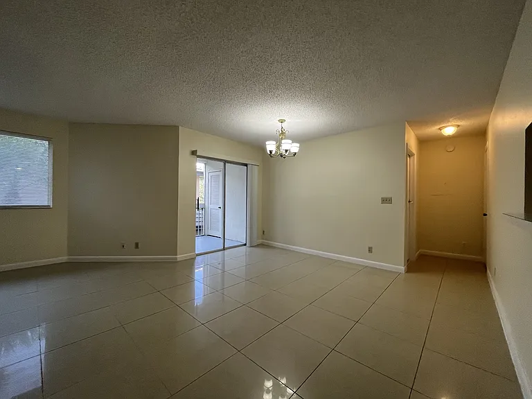 9833 Westview Dr #824-412 — Photo 8