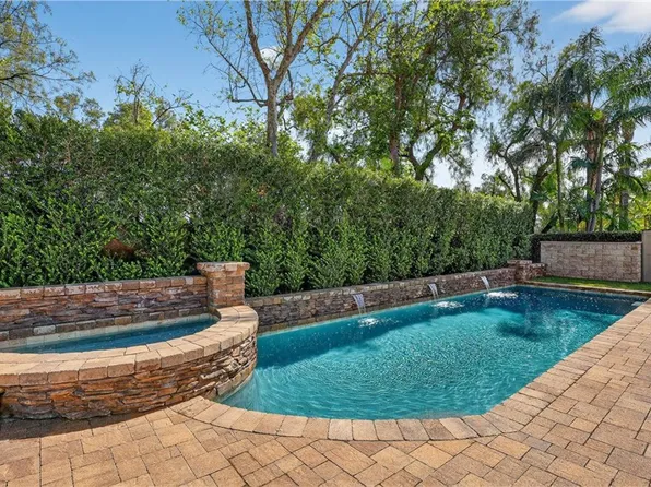 31882 Old Hickory Rd, Trabuco Canyon, CA 92679