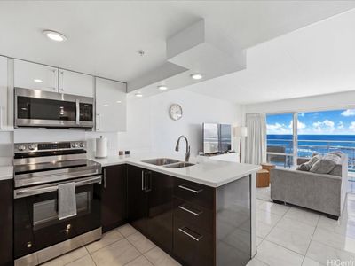 1777 Ala Moana Blvd APT 1704, Honolulu, HI, 96815