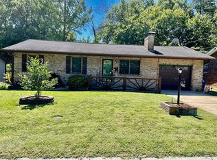 704 Pennsylvania St, Collinsville, IL 62234
