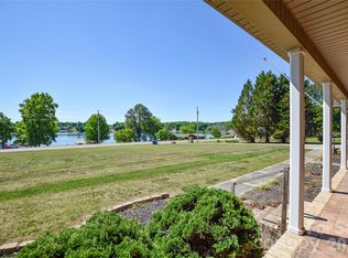 365 Wildlife Club Ln, Taylorsville, NC 28681