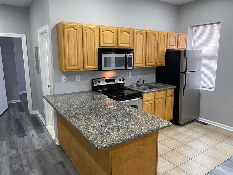 1311 Medary Ave #II — Photo 10