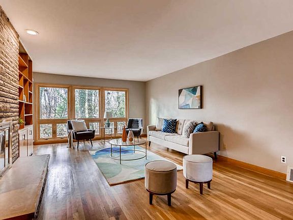 4th image of 4029 Wynding Dr