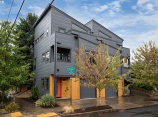 6303 NE Oregon St, Portland, OR 97213