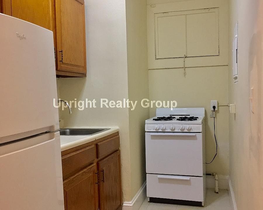1st image of 223-235 Essex St #25