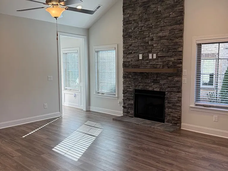 4751 Willowstone Dr — Photo 3