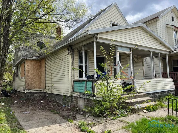 416 3rd St, Toledo, OH 43605