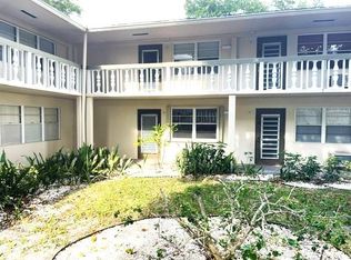 220 Farnham #220-J, Deerfield Beach, FL 33442